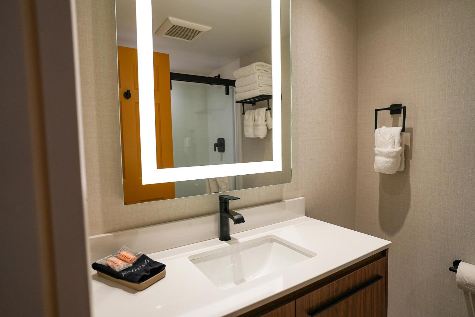 ביץ' הייבן The Boulevard Hotel מראה חיצוני תמונה